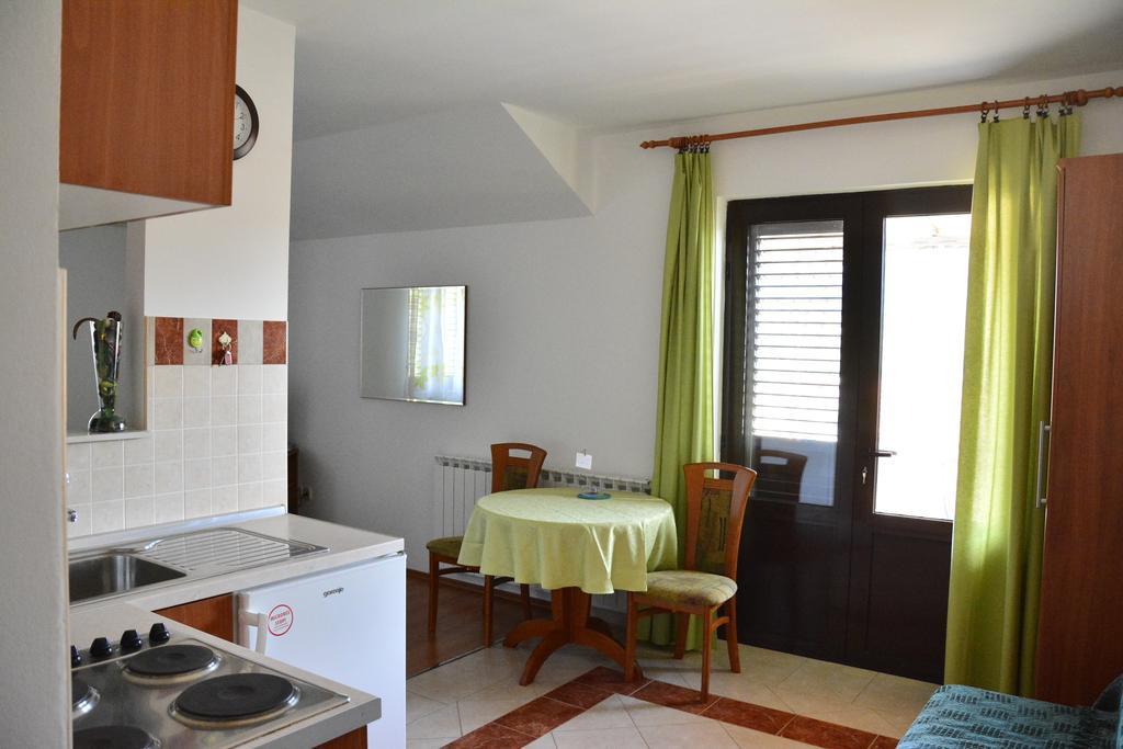 Apartments Bakuk Stari Grad  Exterior photo