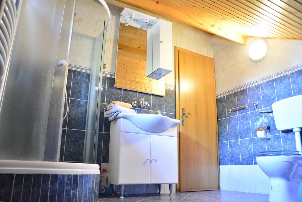 Apartments Bakuk Stari Grad  Exterior photo