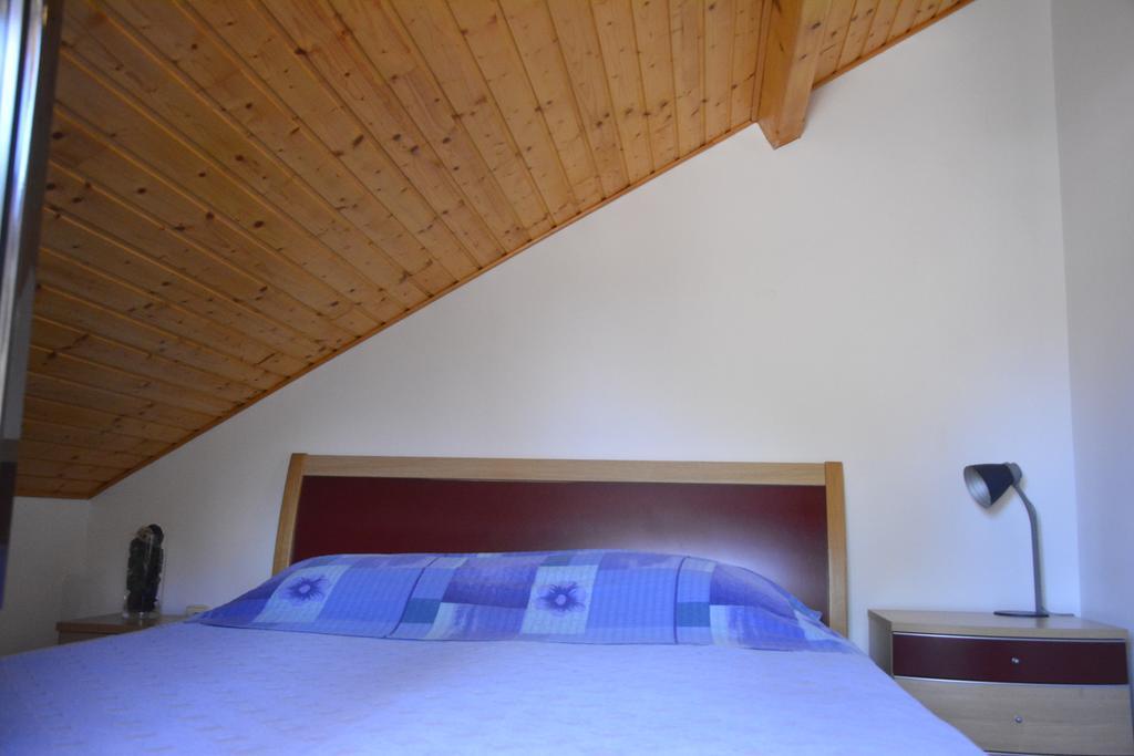 Apartments Bakuk Stari Grad  Exterior photo