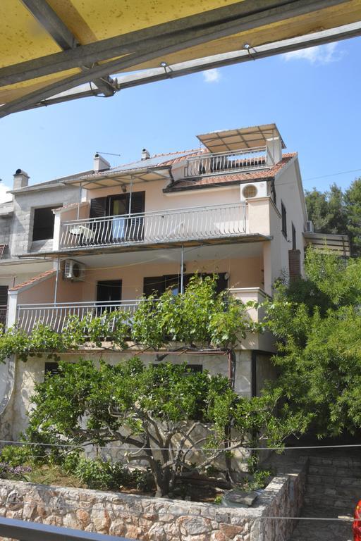 Apartments Bakuk Stari Grad  Exterior photo